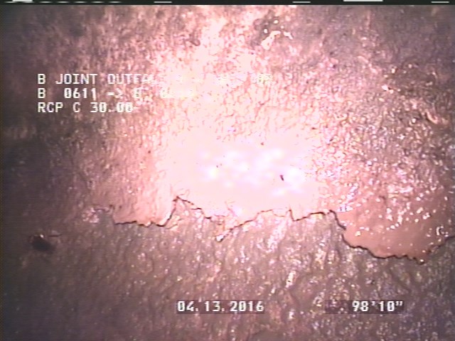 Surface Spalling, from 02 to 04 o'clock, within 8 inches of joint: NO