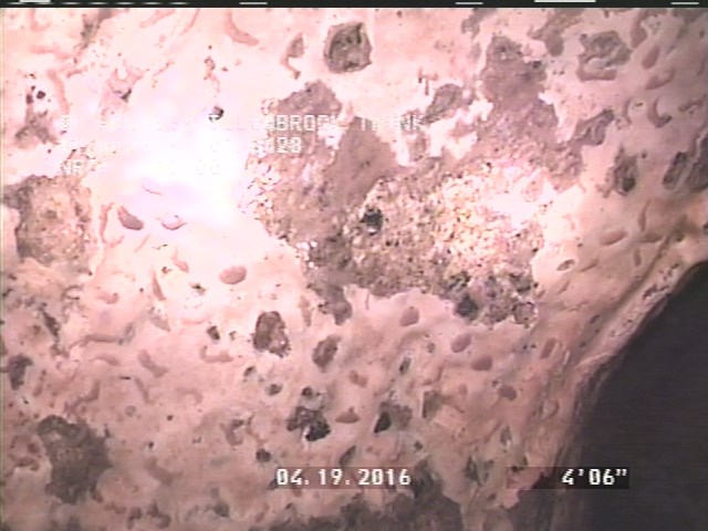 Surface Aggregate Projecting, from 08 to 04 o'clock, within 8 inches of joint: YES, Start - SEVERE AGG UNDER MAG COAT