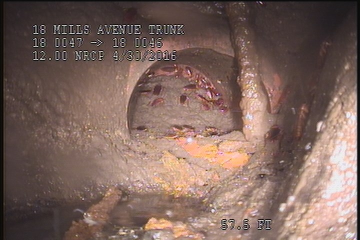 General Observation - CAPPED CONN. INSIDE THE MH. @ 03 O'CLOCK