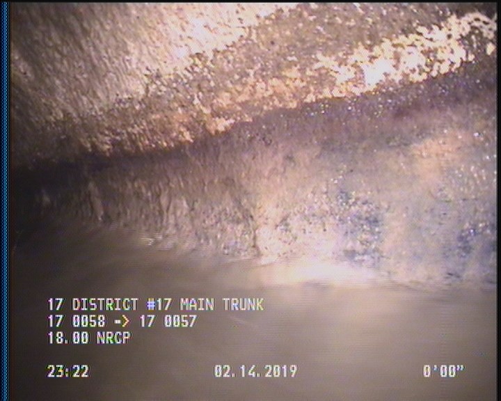 Deposits Attached Grease, 5 %of cross sectional area, from 04 to 08 o'clock, , within 8 inches of joint: YES, Start