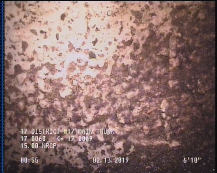 Surface Aggregate Projecting, from 08 to 04 o'clock, within 8 inches of joint: YES, Start