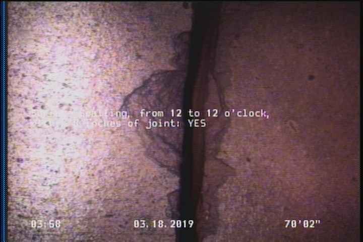 Surface Spalling, from 12 to 12 o'clock, within 8 inches of joint: YES