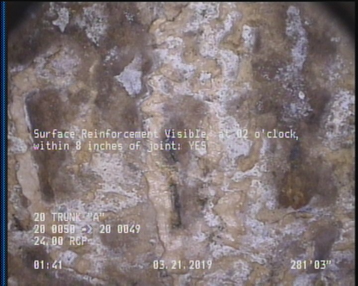 Surface Reinforcement Visible, at 02 o'clock, within 8 inches of joint: YES