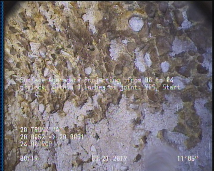 Surface Aggregate Projecting, from 08 to 04 o'clock, within 8 inches of joint: YES, Start