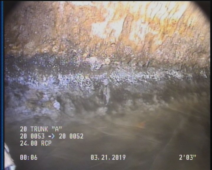 Deposits Attached Grease, 5 %of cross sectional area, from 04 to 08 o'clock, , within 8 inches of joint: YES, Start