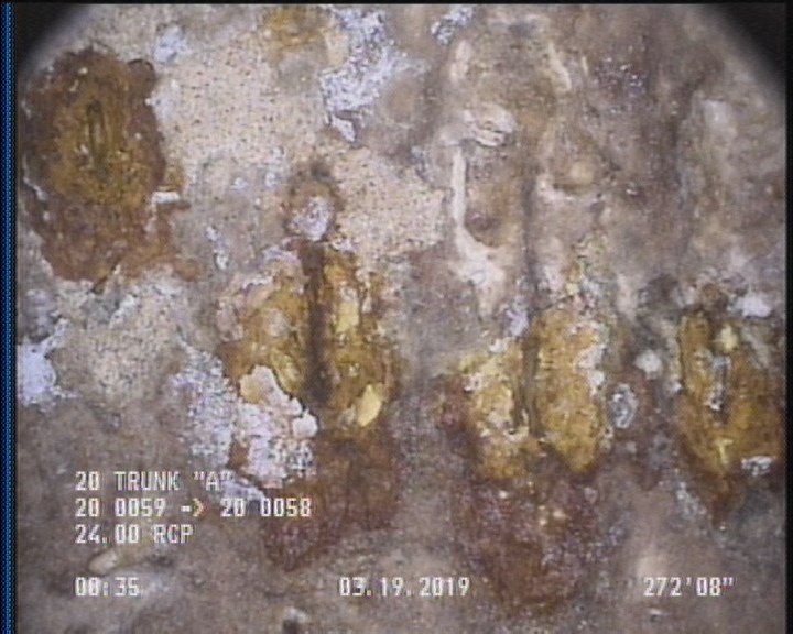 Surface Reinforcement Visible, at 12 o'clock, within 8 inches of joint: YES