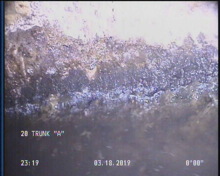 Deposits Attached Grease, 5 %of cross sectional area, from 04 to 08 o'clock, , within 8 inches of joint: YES, Start