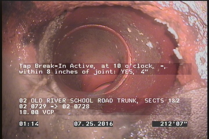 Tap Break-In Active, at 10 o'clock, -, within 8 inches of joint: YES, 4"