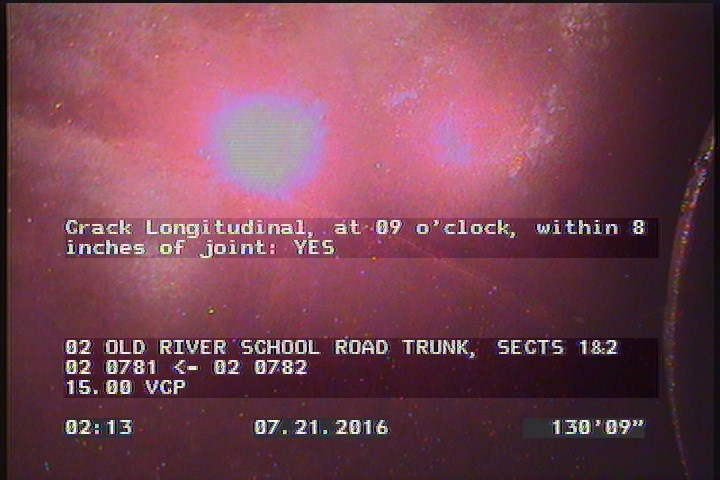 Crack Longitudinal, at 09 o'clock, within 8 inches of joint: YES