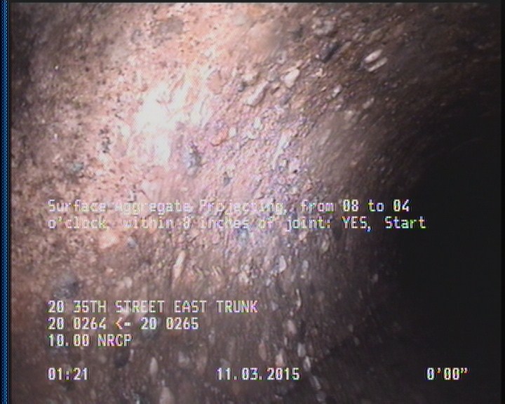 Surface Aggregate Projecting, from 08 to 04 o'clock, within 8 inches of joint: YES, Start