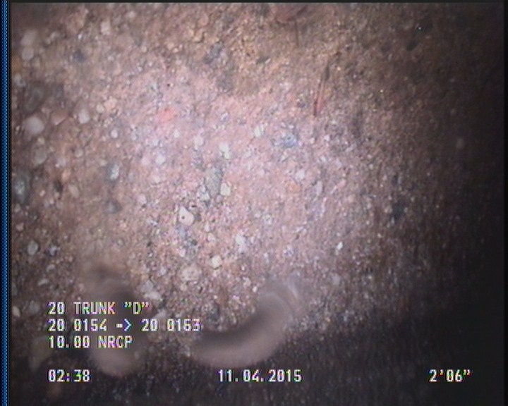 Surface Aggregate Projecting, from 08 to 04 o'clock, within 8 inches of joint: YES, Start
