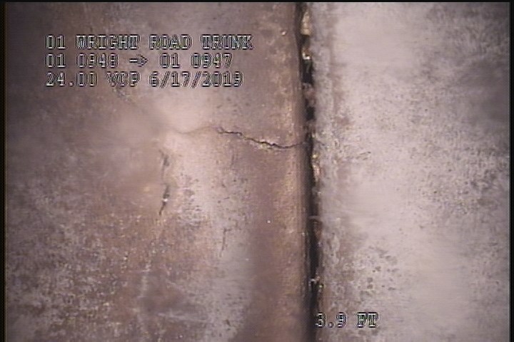 Surface Spalling, from 08 to 04 o'clock, within 8 inches of joint: YES, Start
