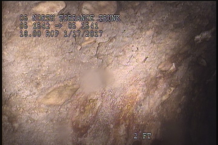 Surface Aggregate Visible Chemical, from 08 to 04 o'clock, within 8 inches of joint: YES, Start
