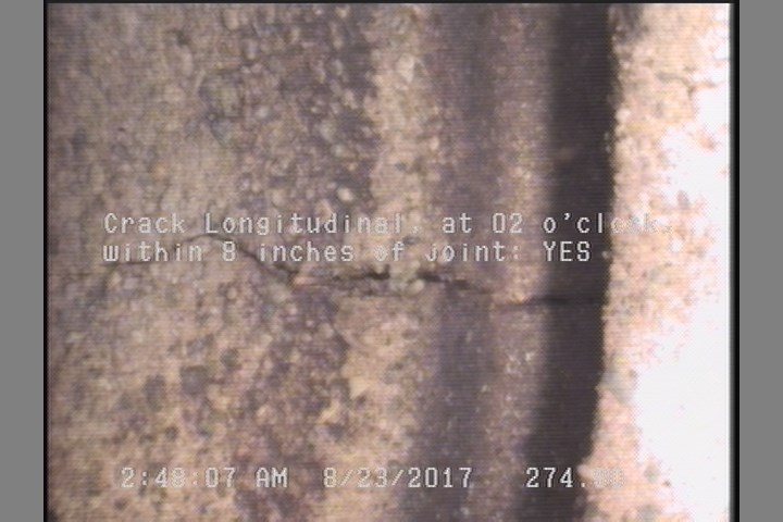 Crack Longitudinal, at 02 o'clock, within 8 inches of joint: YES