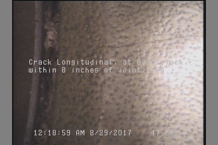 Crack Longitudinal, at 03 o'clock, within 8 inches of joint: YES