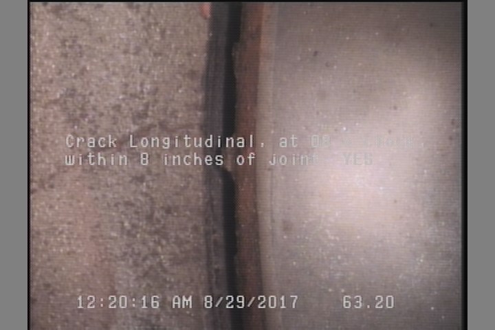 Crack Longitudinal, at 08 o'clock, within 8 inches of joint: YES