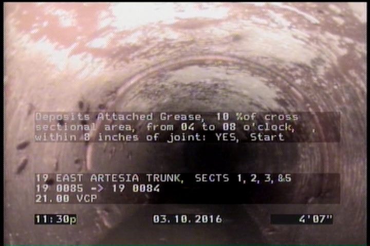 Deposits Attached Grease, 10 %of cross sectional area, from 04 to 08 o'clock, , within 8 inches of joint: YES, Start