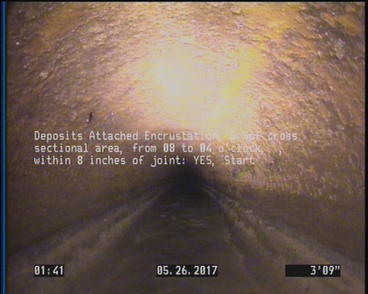 Deposits Attached Encrustation, 5 %of cross sectional area, from 08 to 04 o'clock, , within 8 inches of joint: YES, Start