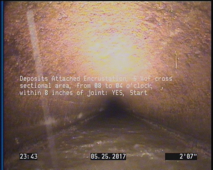 Deposits Attached Encrustation, 5 %of cross sectional area, from 08 to 04 o'clock, , within 8 inches of joint: YES, Start