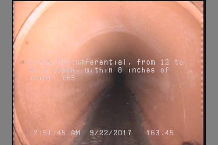 Crack Circumferential, from 12 to 05 o'clock, within 8 inches of joint: YES