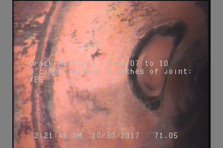 Crack Multiple, from 07 to 10 o'clock, within 8 inches of joint: YES