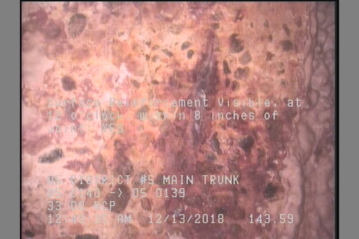 Surface Reinforcement Visible, at 12 o'clock, within 8 inches of joint: YES