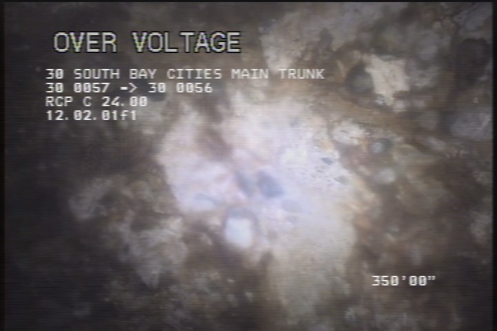 Surface Aggregate Projecting, from 08 to 04 o'clock, within 8 inches of joint: YES, Start