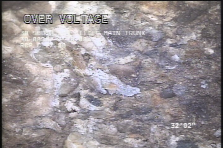 Surface Spalling, from 08 to 04 o'clock, within 8 inches of joint: YES, Start - BLISTERING PEELING CONCRETE UNDER MAG COAT