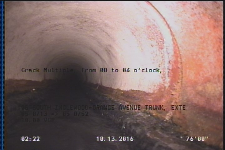 Crack Multiple, from 08 to 04 o'clock, within 8 inches of joint: YES