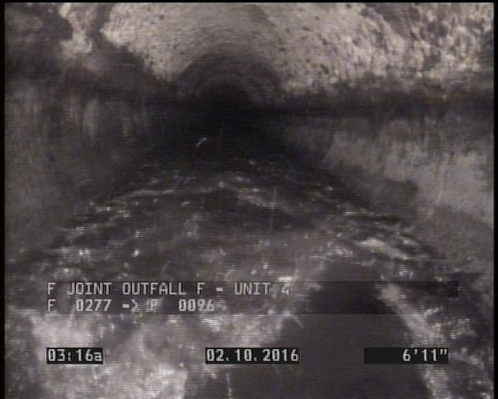 Deposits Attached Grease, 5 %of cross sectional area, from 02 to 10 o'clock, , within 8 inches of joint: YES, Start