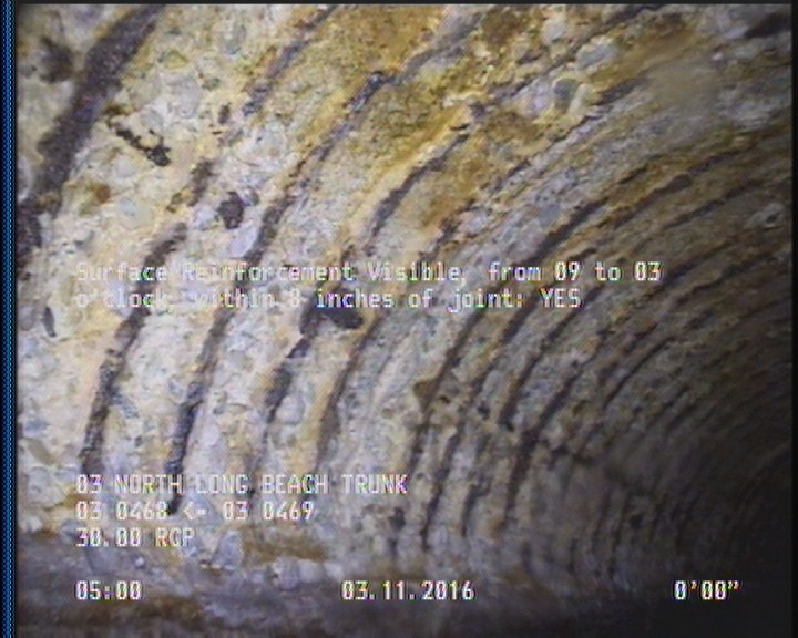 Surface Reinforcement Corroded, from 09 to 03 o'clock, within 8 inches of joint: YES