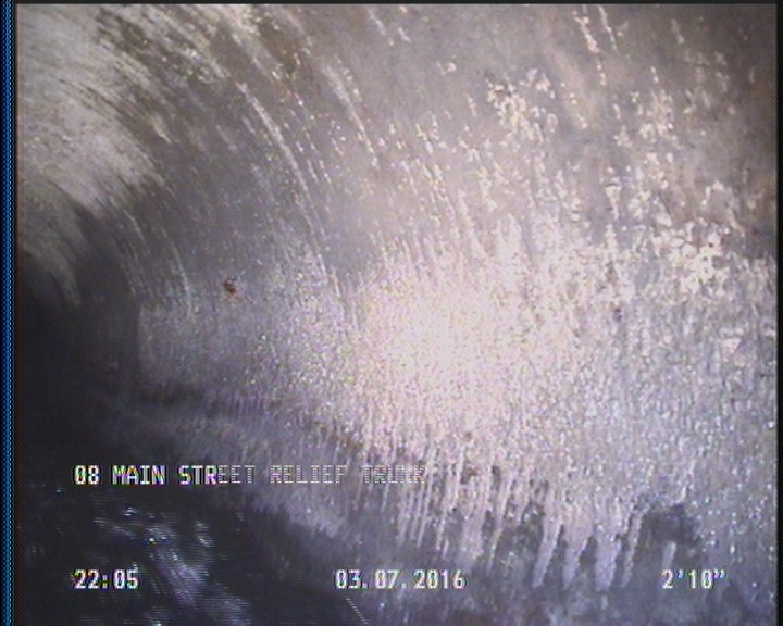 Deposits Attached Grease, 5 %of cross sectional area, from 04 to 08 o'clock, , within 8 inches of joint: YES, Start