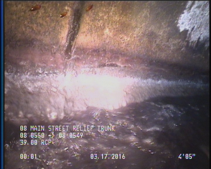 Deposits Attached Grease, 5 %of cross sectional area, from 04 to 08 o'clock, , within 8 inches of joint: YES, Start