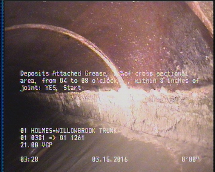 Deposits Attached Grease, 5 %of cross sectional area, from 04 to 08 o'clock, , within 8 inches of joint: YES, Start
