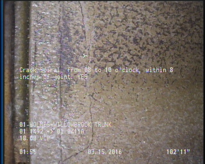 Crack Spiral, from 08 to 10 o'clock, within 8 inches of joint: YES