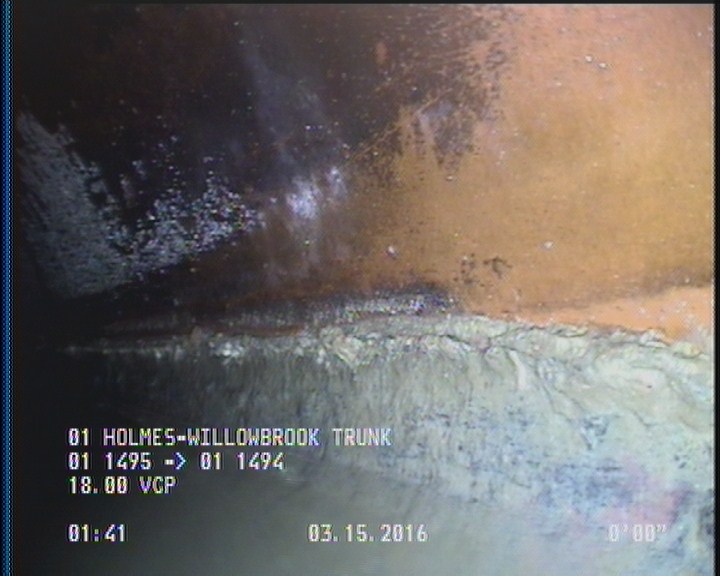 Deposits Attached Grease, 5 %of cross sectional area, from 04 to 08 o'clock, , within 8 inches of joint: YES, Start