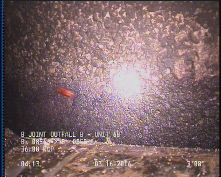 Surface Aggregate Projecting, from 09 to 03 o'clock, within 8 inches of joint: YES, Start