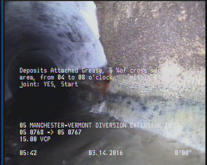 Deposits Attached Grease, 5 %of cross sectional area, from 04 to 08 o'clock, , within 8 inches of joint: YES, Start