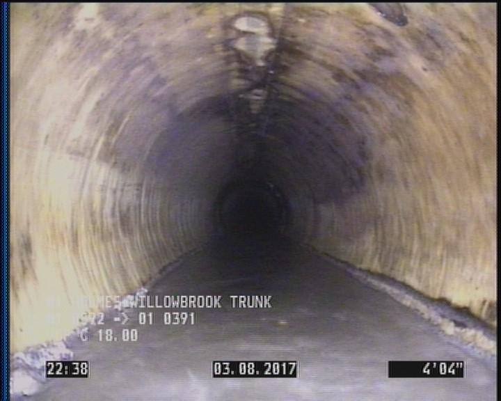 Deposits Attached Grease, 5 %of cross sectional area, from 04 to 08 o'clock, , within 8 inches of joint: NO, Start