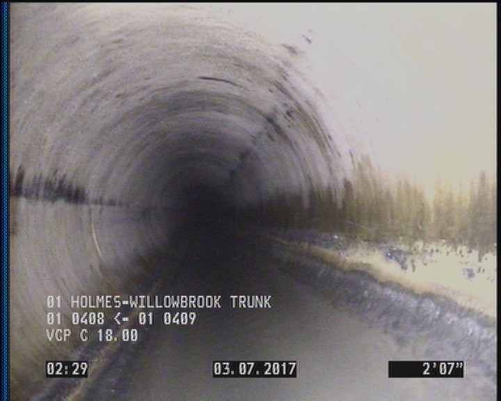 Deposits Attached Grease, 5 %of cross sectional area, from 04 to 08 o'clock, , within 8 inches of joint: NO, Start