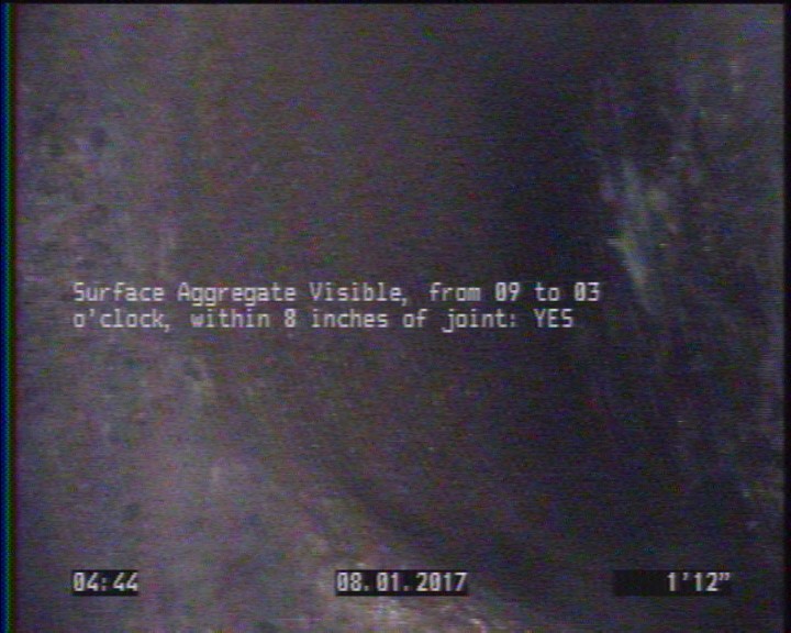 Surface Aggregate Visible, from 09 to 03 o'clock, within 8 inches of joint: YES