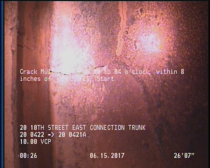 Crack Multiple, from 08 to 04 o'clock, within 8 inches of joint: YES, Start