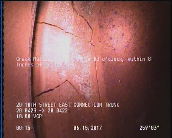 Crack Multiple, from 09 to 03 o'clock, within 8 inches of joint: YES