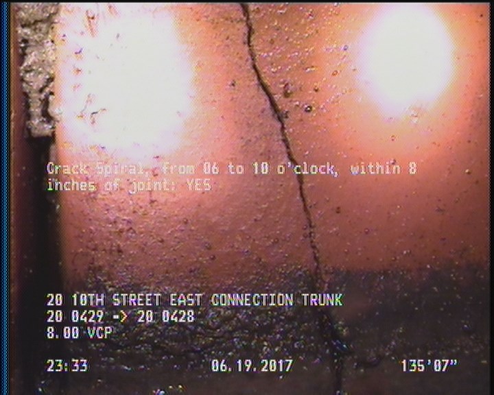 Crack Spiral, from 06 to 10 o'clock, within 8 inches of joint: YES