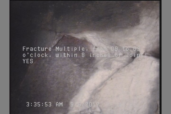 Fracture Multiple, from 09 to 03 o'clock, within 8 inches of joint: YES