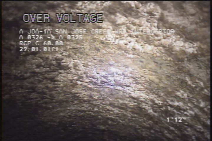 Surface Aggregate Visible, from 08 to 04 o'clock, within 8 inches of joint: YES