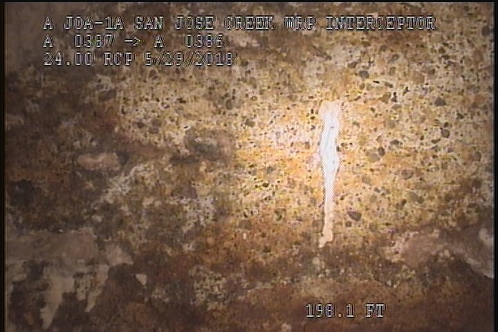 Surface Aggregate Visible, from 12 to 04 o'clock, within 8 inches of joint: NO - SEVERE AGG