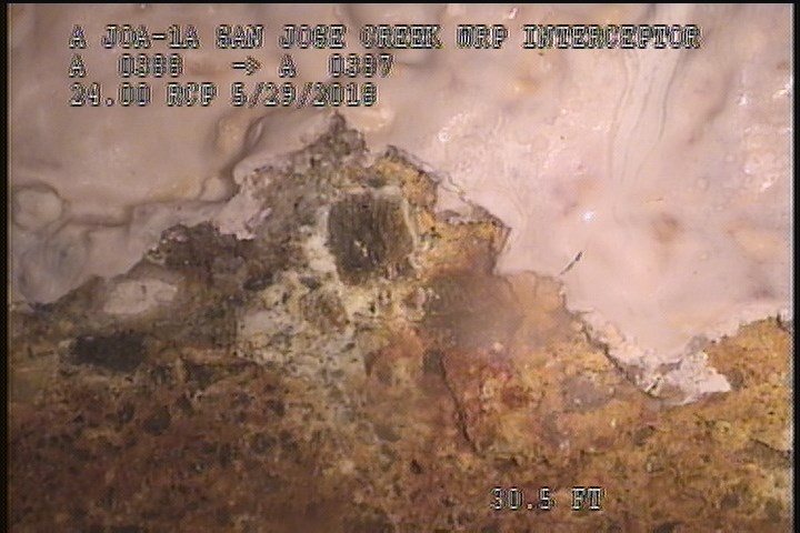 Surface Aggregate Visible, from 10 to 02 o'clock, within 8 inches of joint: YES, Start - SEVERE AGG