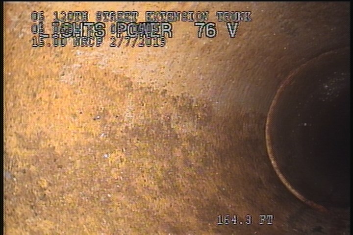 General Observation - RED COATING NOT ON PIPE