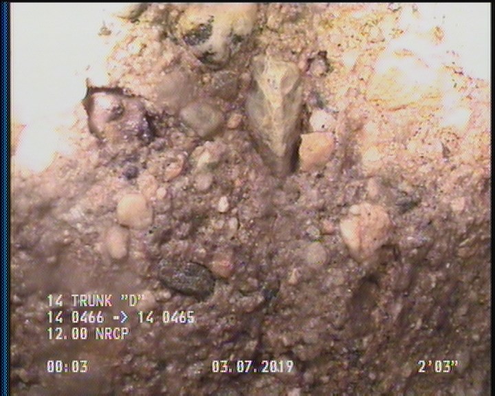 Surface Aggregate Projecting, from 09 to 03 o'clock, within 8 inches of joint: YES, Start